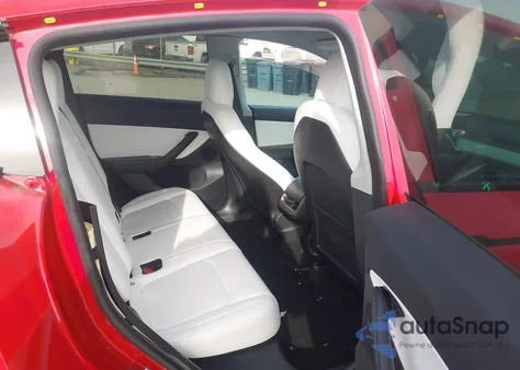 2020 Tesla Model Y Long Range Dual Motor All-Wheel Drive/Performance Dual Motor All-Wheel Drive from USA, damaged, VIN 5YJYGDEF8LF019145